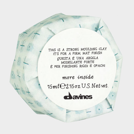 Strong moulding clay